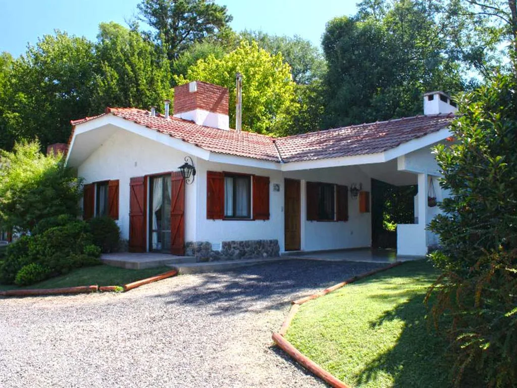 Cabaña de tres ambientes en el parque arbolado, Cabañas Carpe Diem, Villa General Belgrano